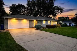 10118 Park Ave S, Bloomington, MN 55420 - Photo 1