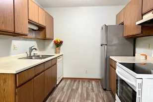 2129 49th Way E, Inver Grove Heights, MN 55077 - Photo 5