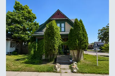 30 4th Avenue SE, Saint Cloud, MN 56304 - Photo 1