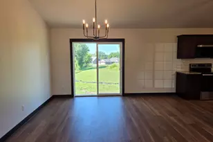 511 Gunnar Ln, Ellendale, MN 56026 - Photo 11