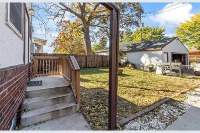 3239 Penn Avenue N, Minneapolis, MN 55412 - Photo 5
