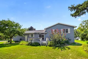 849 E 13th St, Saint Charles, MN 55972 - Photo 41