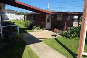 1602/ 1604 Front Street W, Albert Lea, MN 56007 - Photo 3