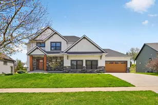 1702 Ancaster Dr, Byron, MN 55920 - Photo 3
