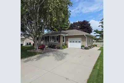 211 6th Street SW, Eyota, MN 55934 - Photo 3