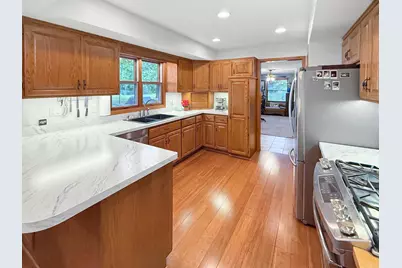 2946 Sumter Avenue N, Crystal, MN 55427 - Photo 9