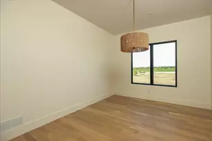 4608 Royal Oaks Ln SW, Rochester, MN 55902 - Photo 9