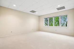 11202 Mt Curve Rd, Eden Prairie, MN 55347 - Photo 43