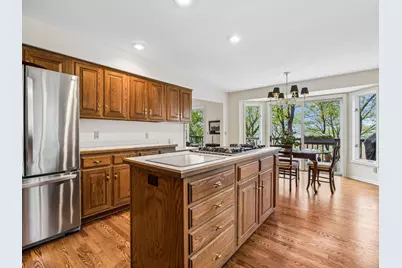 11202 Mount Curve Road, Eden Prairie, MN 55347 - Photo 21