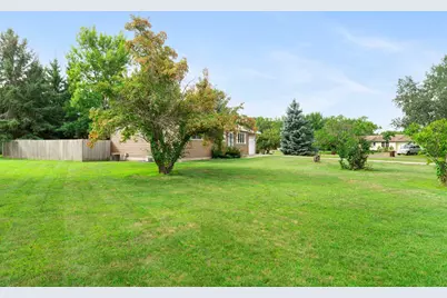 5895 Red Fox Run, North Branch, MN 55056 - Photo 49