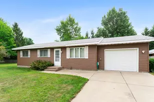 5895 Red Fox Run, North Branch, MN 55056 - Photo 1