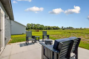 812 Pondview Dr, Arlington, MN 55307 - Photo 29