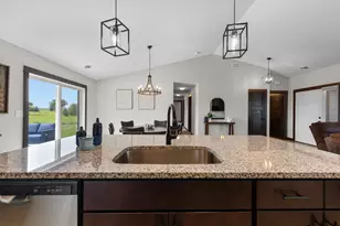 812 Pondview Dr, Arlington, MN 55307 - Photo 17