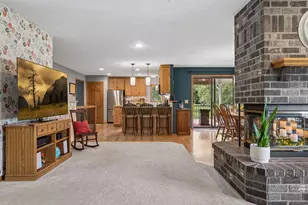 1736 White Oak Dr, Chaska, MN 55318 - Photo 11