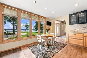1082 W Lake Dr, Detroit Lakes, MN 56501 - Photo 5
