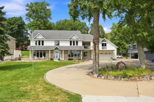 1082 W Lake Dr, Detroit Lakes, MN 56501 - Photo 1