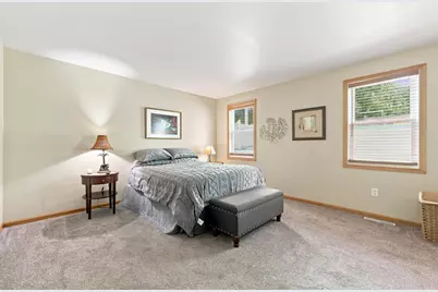 1082 W Lake Drive, Detroit Lakes, MN 56501 - Photo 11