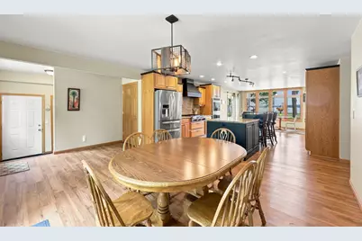 1082 W Lake Drive, Detroit Lakes, MN 56501 - Photo 7