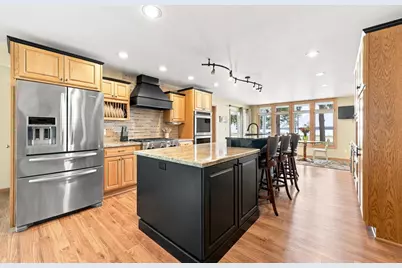 1082 W Lake Drive, Detroit Lakes, MN 56501 - Photo 3