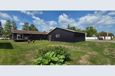 1501 1st Avenue E, International Falls, MN 56649 - Photo 15