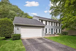 4747 Burr Oak St, Eagan, MN 55122 - Photo 3