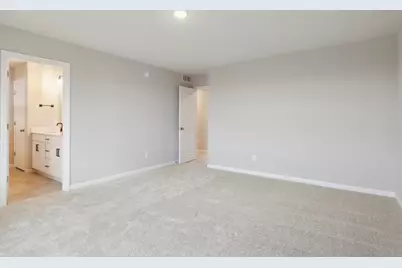 6011 Goodview Avenue S, Cottage Grove, MN 55016 - Photo 11