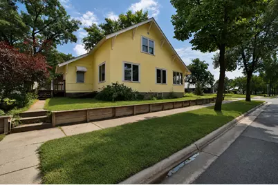 601 Summit Avenue NE, Staples, MN 56479 - Photo 3