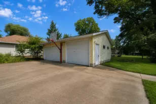 601 Summit Ave NE, Staples, MN 56479 - Photo 31