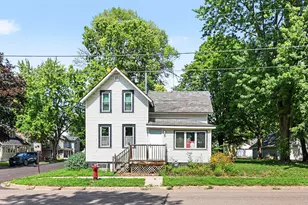 401 Oak Ave SE, Montgomery, MN 56069 - Photo 1