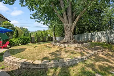 1828 Parker Lane, Saint Louis Park, MN 55426 - Photo 25