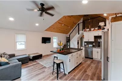 900 W Poplar Avenue, Cameron, WI 54822 - Photo 11