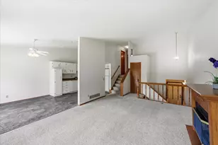 4029 Silver Lake Rd NE, Saint Paul, MN 55421 - Photo 13