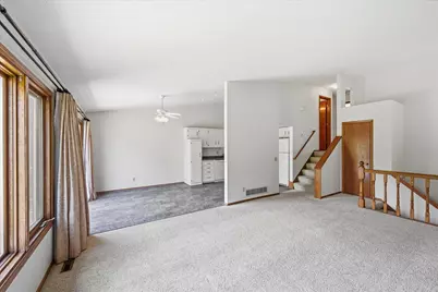 4029 Silver Lake Rd NE, Saint Paul, MN 55421 - Photo 5
