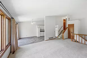 4029 Silver Lake Rd NE, Saint Paul, MN 55421 - Photo 5