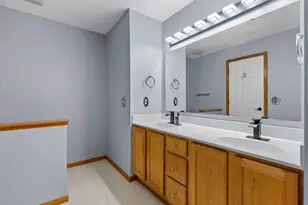 7559 Derby Ln, Shakopee, MN 55379 - Photo 17