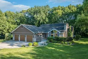 200 Greenwood Dr, Mankato, MN 56001 - Photo 33