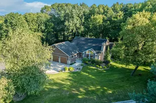 200 Greenwood Dr, Mankato, MN 56001 - Photo 35