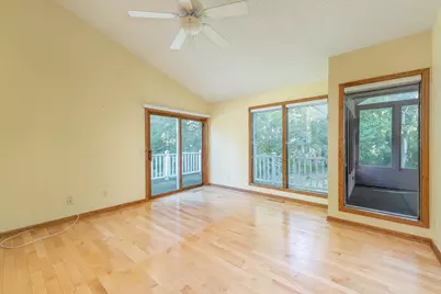 200 Greenwood Drive, Mankato, MN 56001 - Photo 15