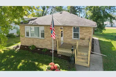 152 Boulevard Avenue NE, Montgomery, MN 56069 - Photo 1