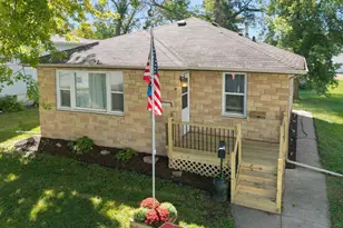 152 Boulevard Ave NE, Montgomery, MN 56069 - Photo 1