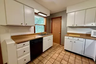 5300 W River Rd NW, Rochester, MN 55901 - Photo 7