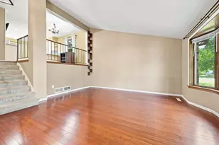 2375 Helena Rd N, Oakdale, MN 55128 - Photo 5