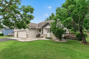 7101 Setzler Pkwy, Brooklyn Park, MN 55445 - Photo 3