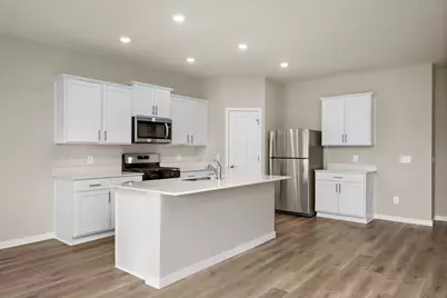 401 Florence Avenue S, Annandale, MN 55302 - Photo 3