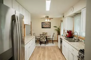 312 N Main St, Sherburn, MN 56171 - Photo 9