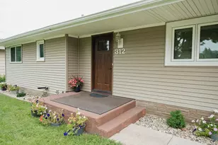 312 N Main St, Sherburn, MN 56171 - Photo 3