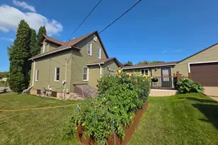 504 Corey Ave, Coleraine, MN 55722 - Photo 19