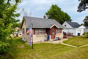 514 State St E, Cannon Falls, MN 55009 - Photo 3