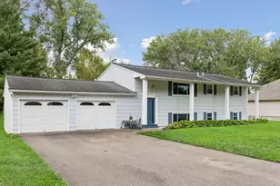 245 Glenmoor Ln, Long Lake, MN 55356 - Photo 3