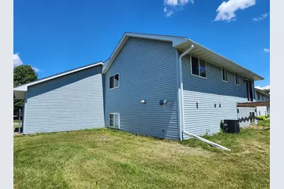 6259 Forest Boulevard Trail, Wyoming, MN 55092 - Photo 5